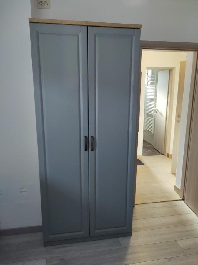 Happy Apartment Карловац Екстериор снимка